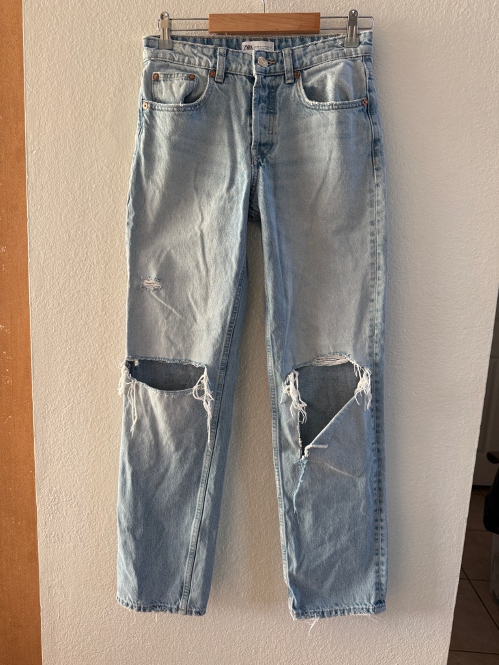 Zara Button Fly Jeans I Size 4